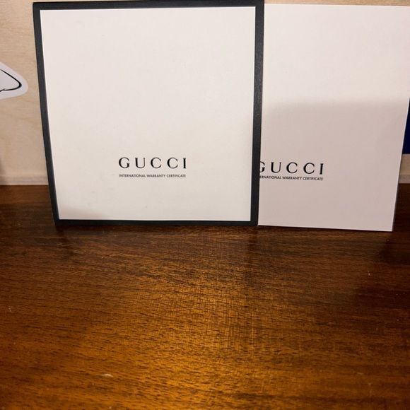Gucci 38 mm watch - Picture 5 of 8